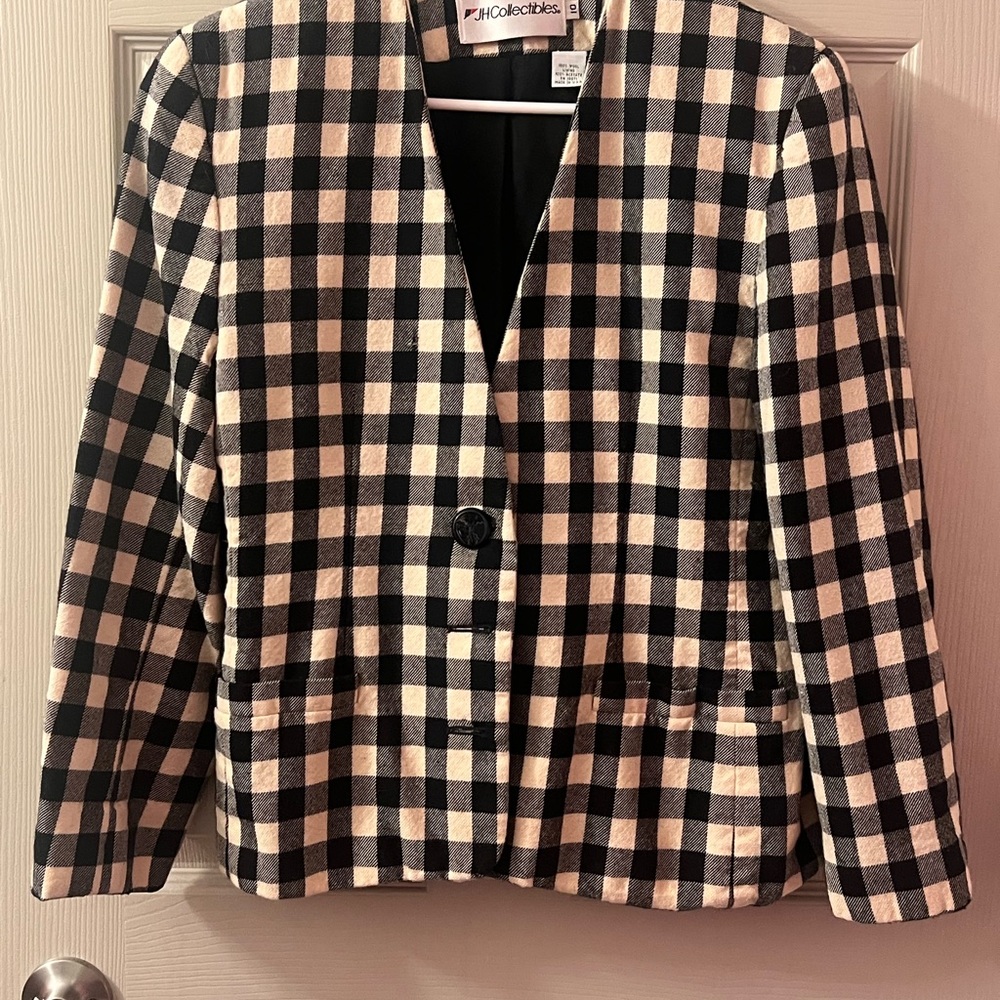 JH Collectibles Black and Cream Checkered Blazer